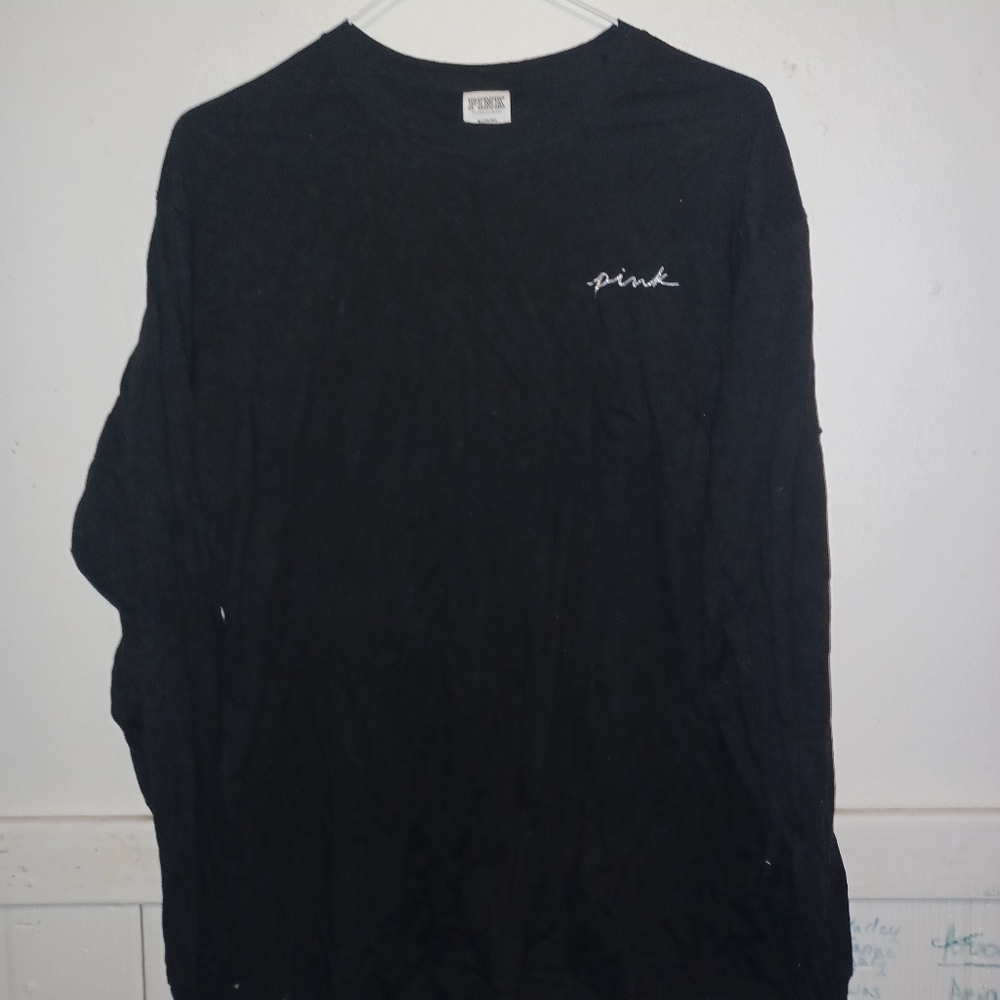 Clothes - Picture 14 of 16